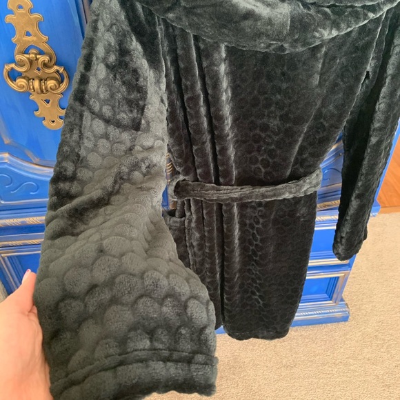 New! TopShop SOFT Black Textured Robe Size Small - Picture 4 of 4